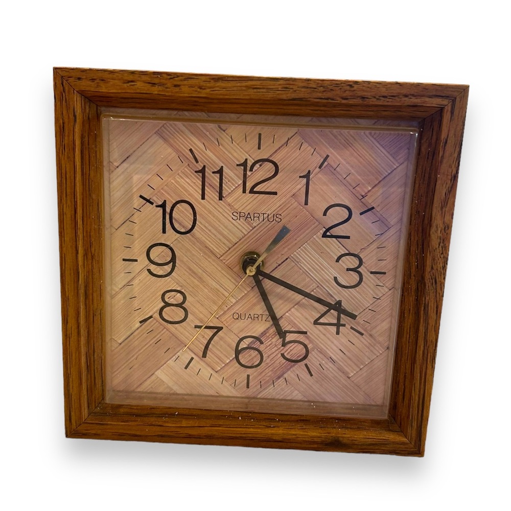 Vintage 1980s Spartus Square Wall Clock Quartz Battery Woodgrain Bamboo Standing